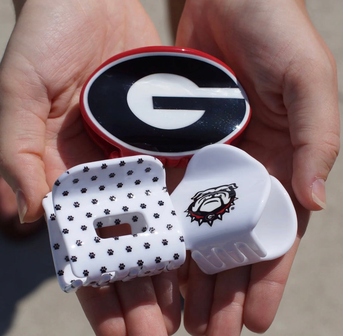 Georgia® Logo Claw